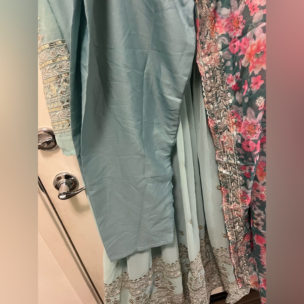 House of Indya Blue Anarkali Dress Floral Dupatta xl frock gown - Picture 9 of 14